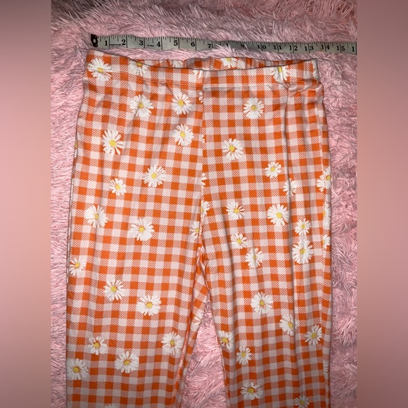 ✨💫🧡ORANGE AND WHITE HIGH WAISTED STRETCHY BELL BOTTOM FLARE LEGGINGS🧡💫✨ - Picture 7 of 11